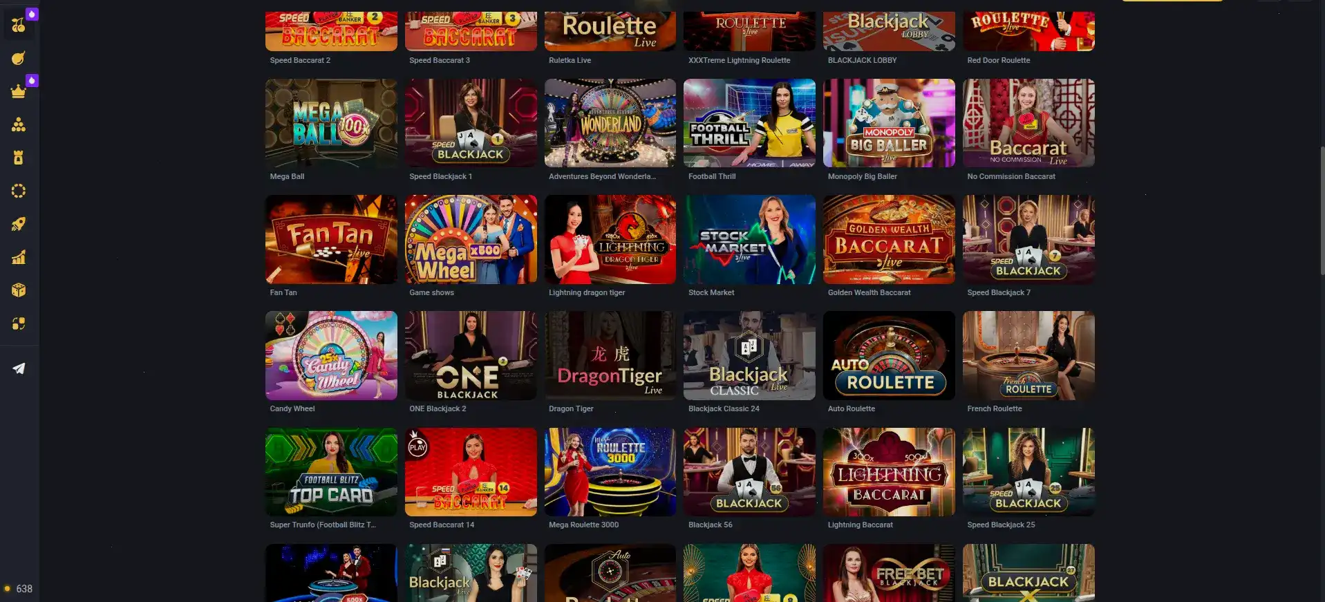 Интерфейс игровых автоматов Р7 казино на экране ноутбука и телефона